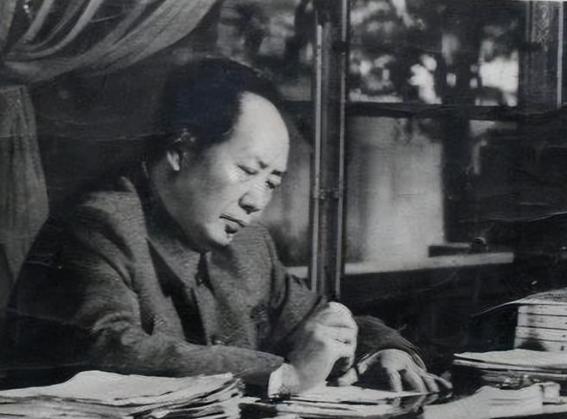 新中国定都北平还是南京？王稼祥的这句话，让毛主席下定了决心