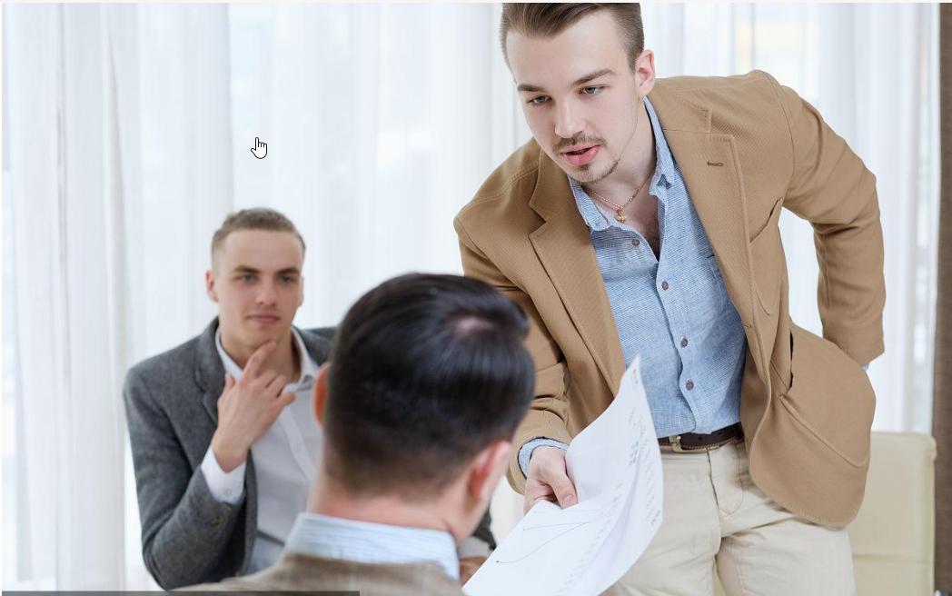 员工在微信群辱骂领导可以开除吗,辱骂公司领导开除有赔偿吗