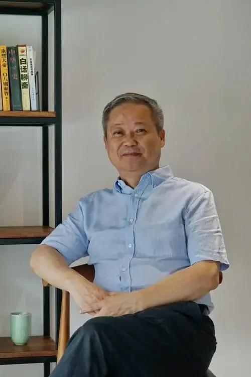 鲍鹏山文化和认知,鲍鹏山素质教育