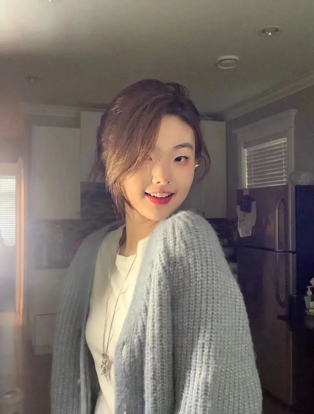 适合长脸窄的过新年发型,又可爱又不显脸大的披着头的发型