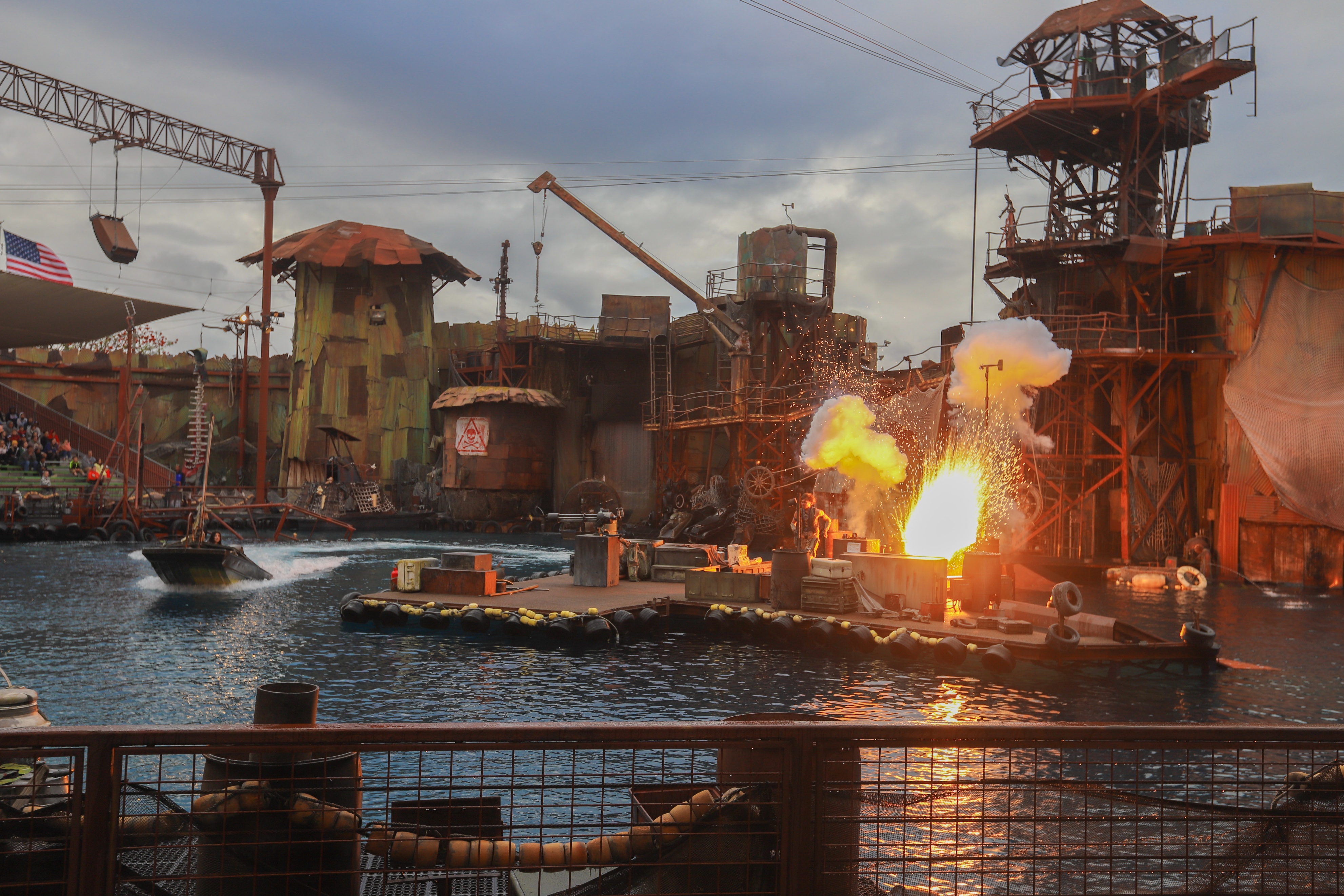 洛杉矶环球影城未来水世界完整版,未来水世界奥兰多环球影城