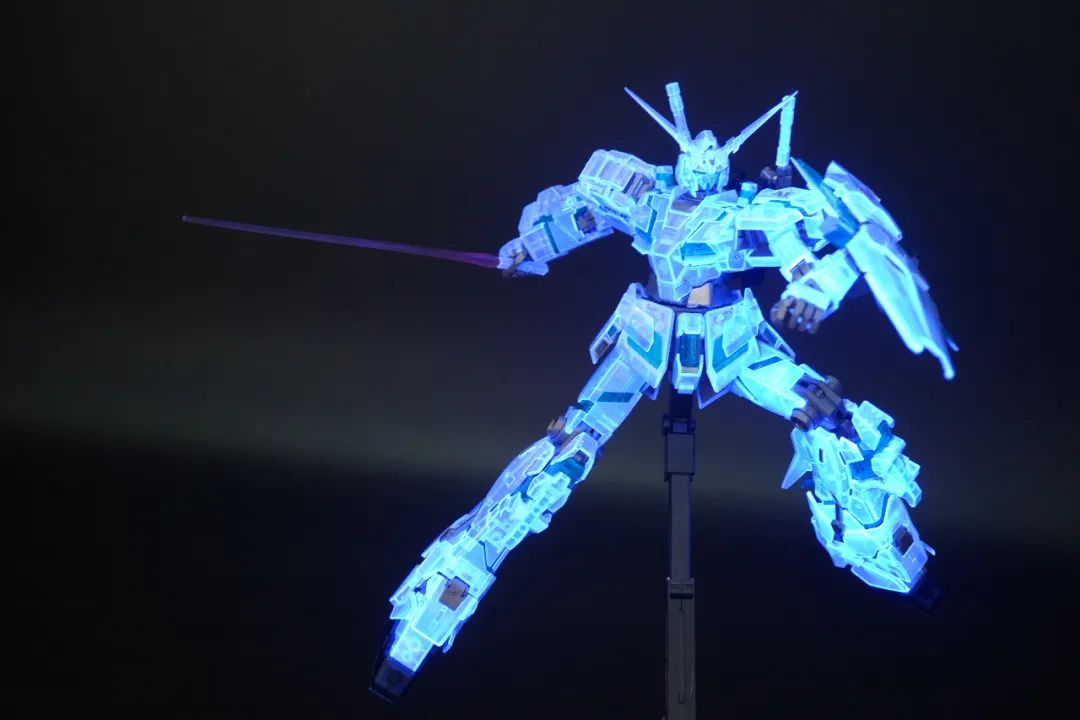 mg独角兽开箱,东京限定彩透独角兽