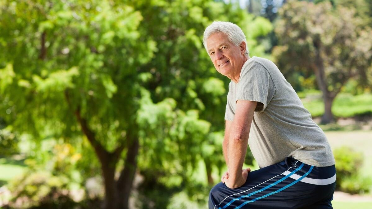 老年人膝关节疼痛吃哪种氨糖,80多岁老人关节痛用氨糖有用吗