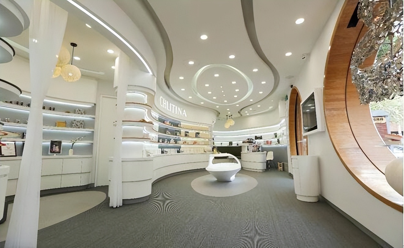 怎么选择美容院加盟,加盟美容院优势在哪里