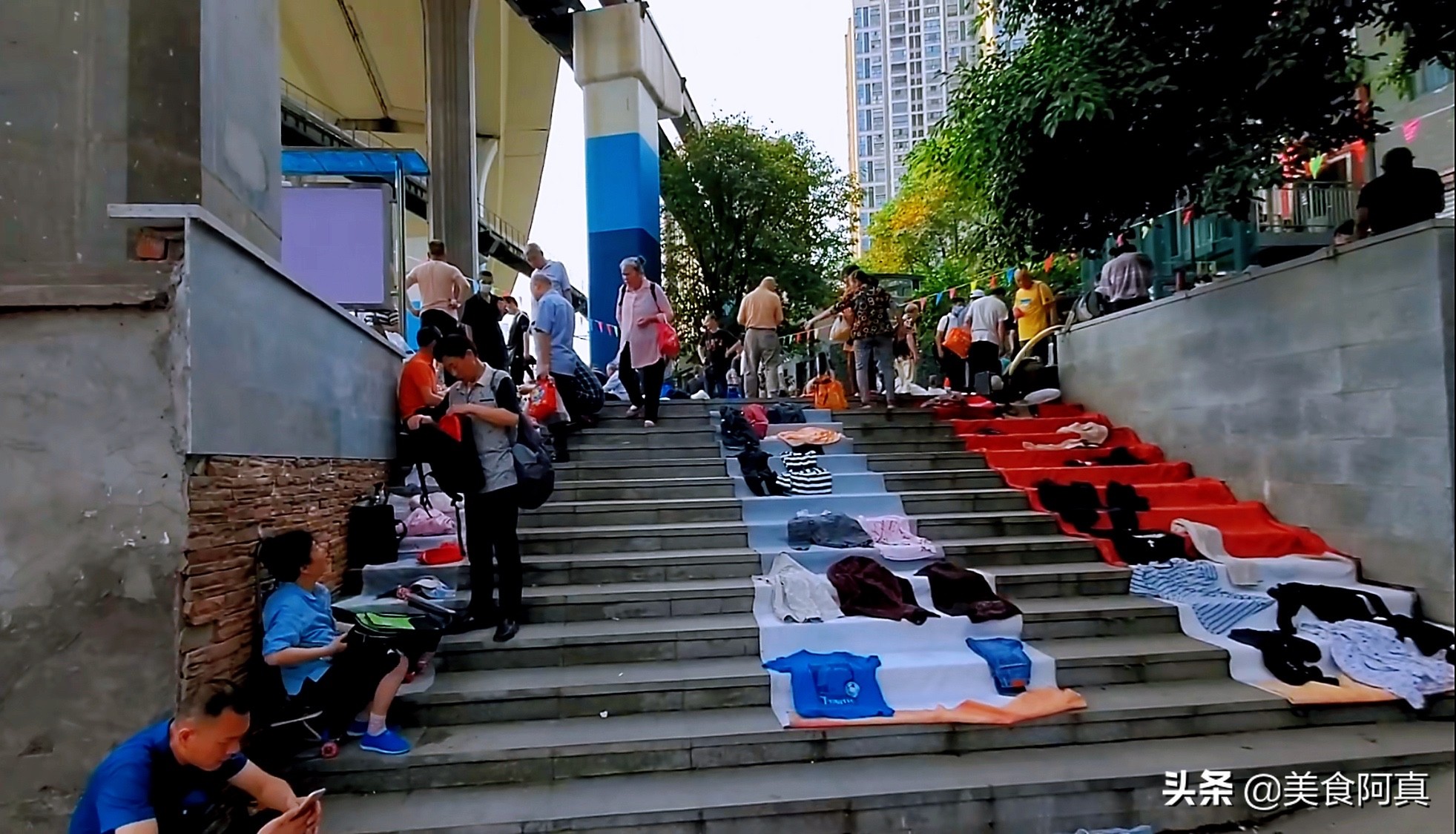 重庆最大的服装旧货市场,重庆二手家具旧货市场