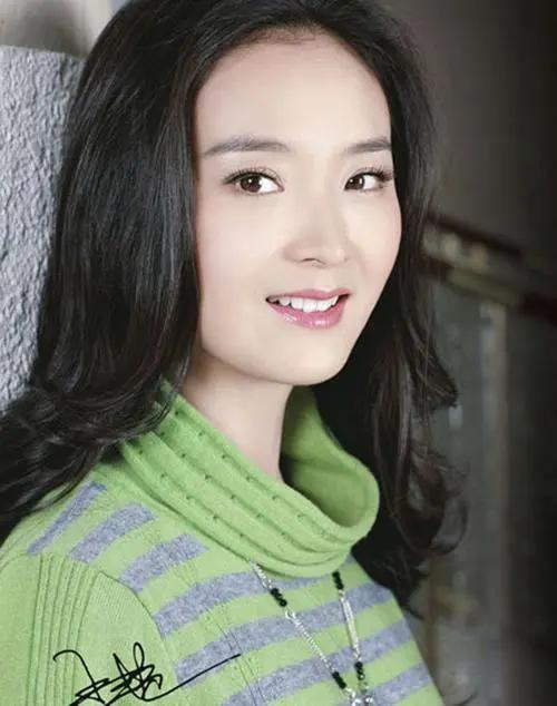 初见“灵气逼人”，再见“皱纹丛生”，王艳昙花一现背后有何辛酸