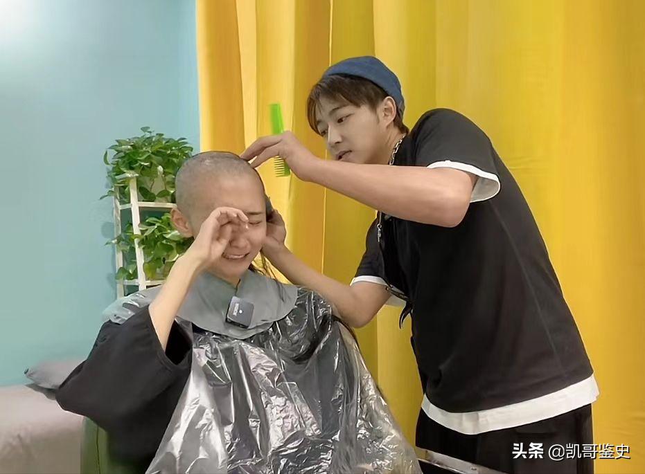 水滴筹25岁小伙患癌,千万富翁患癌水滴筹事件