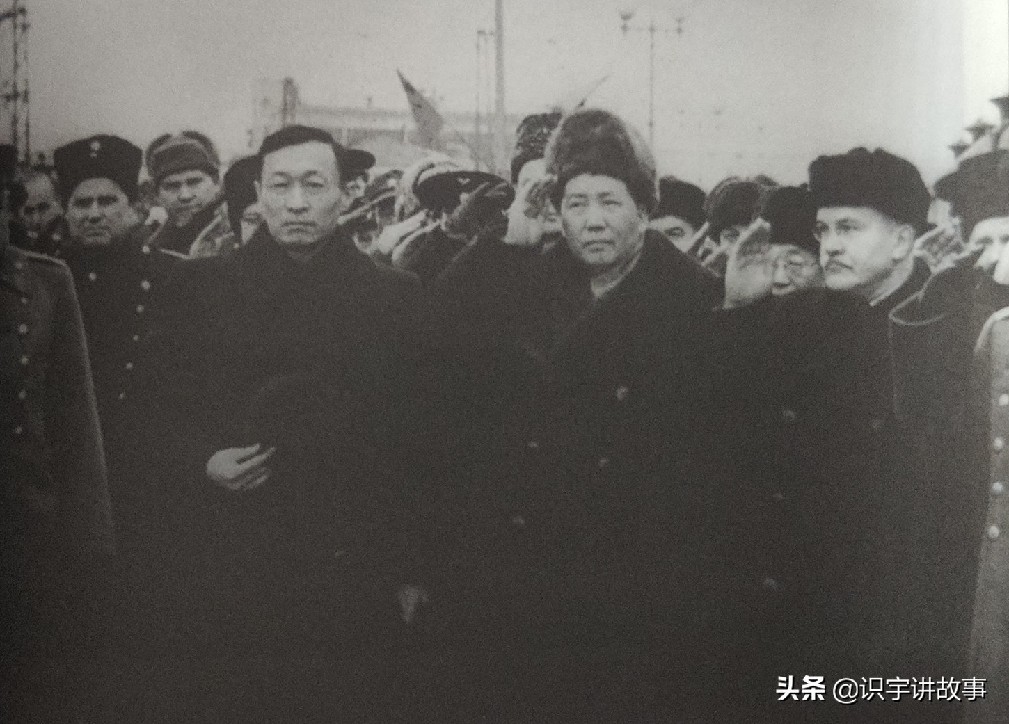 一次看个够！精心收集毛主席100张经典老照片，一起领略伟人风采