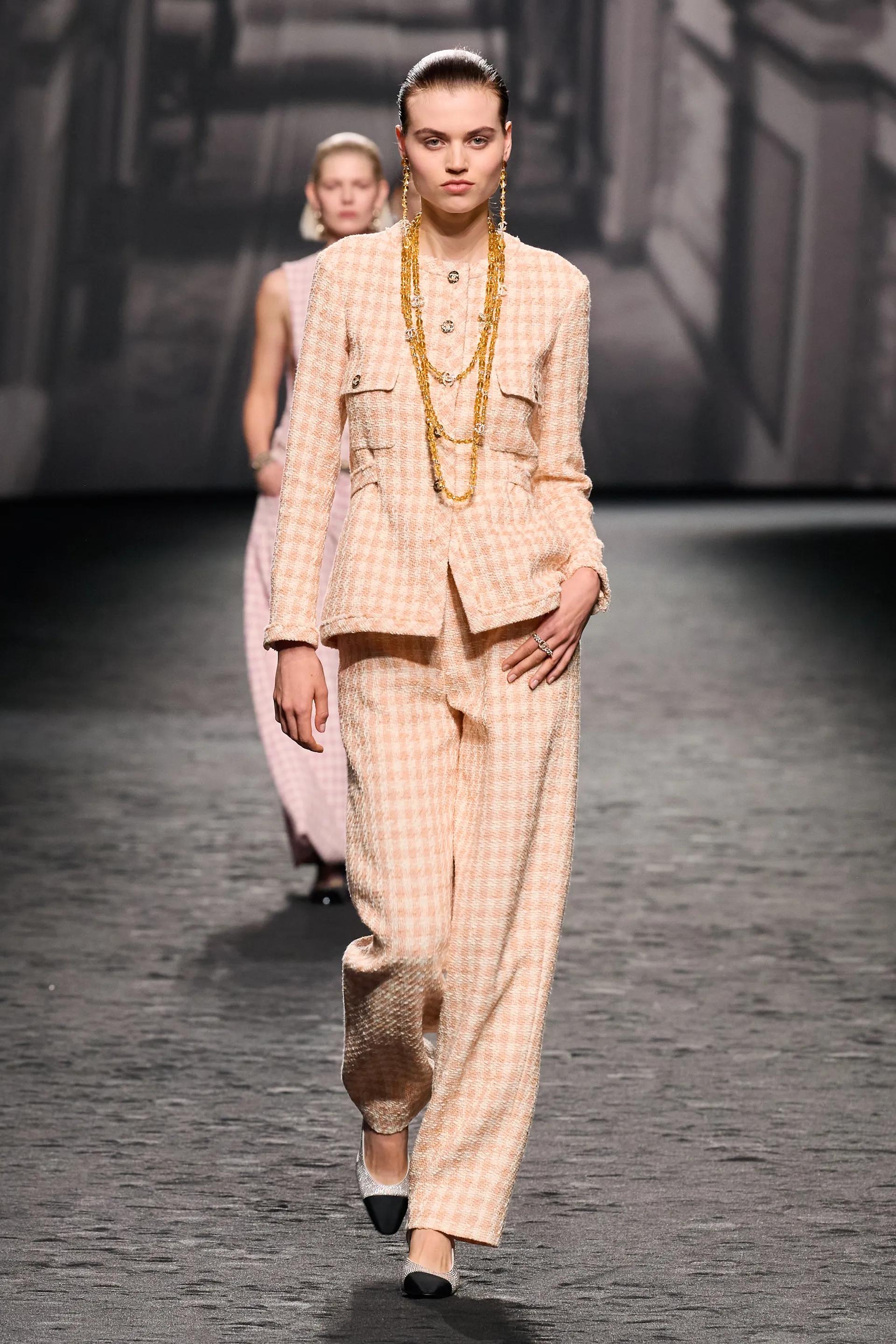 香奈儿chanel2024早秋高级成衣秀,香奈儿chanel2020