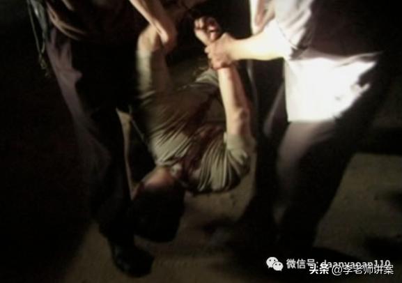 枪决罪犯司空见惯，但你见过炮决吗？