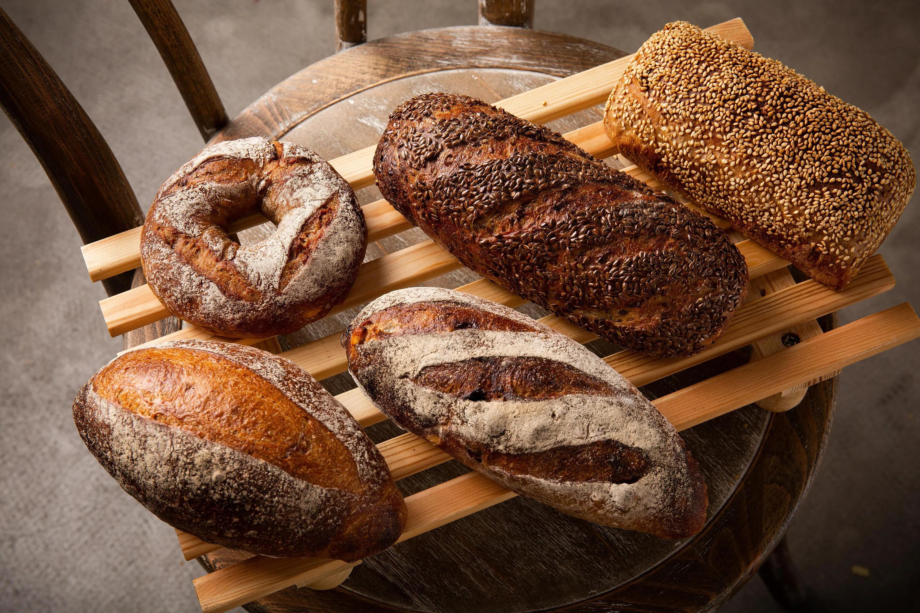 烘焙加盟烘焙培训,烘焙店加盟还是自己去学