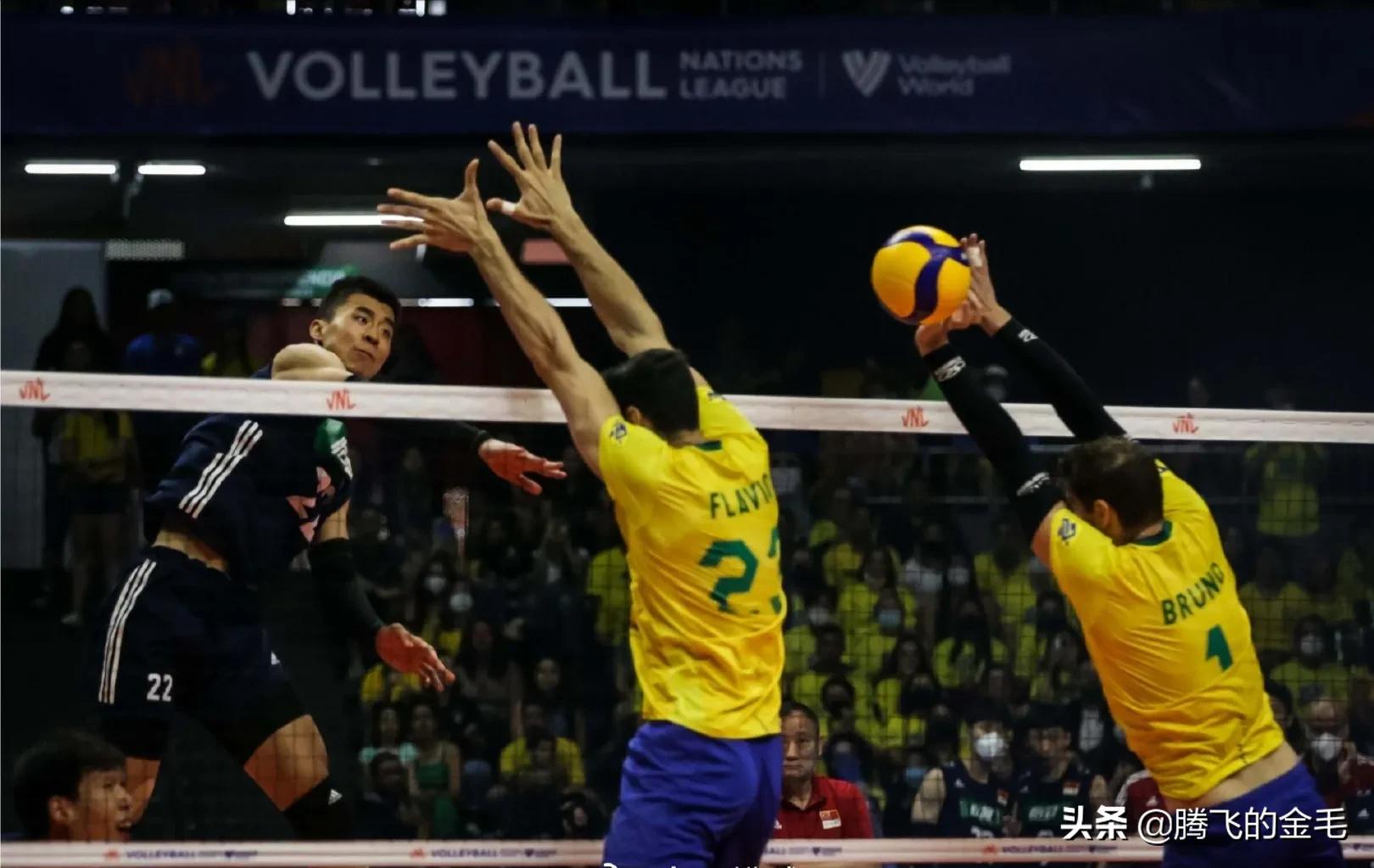 李盈莹排超扣球45集锦,中国女排李盈莹与男排比赛视频