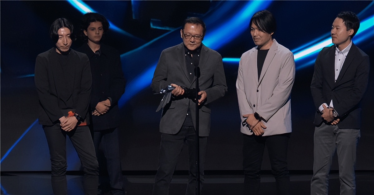 宫崎英高领奖,宫崎英高被红灵入侵