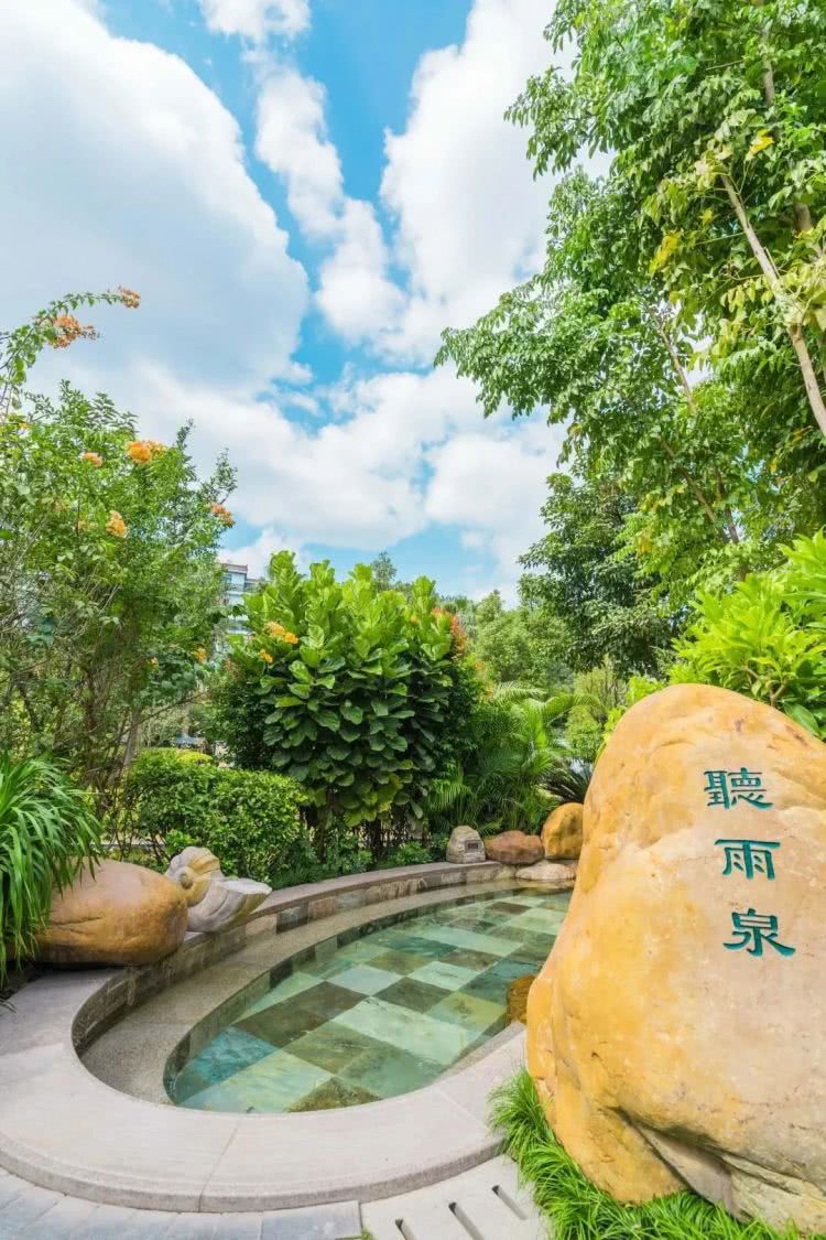 聚龙小镇：离城不离尘的心灵