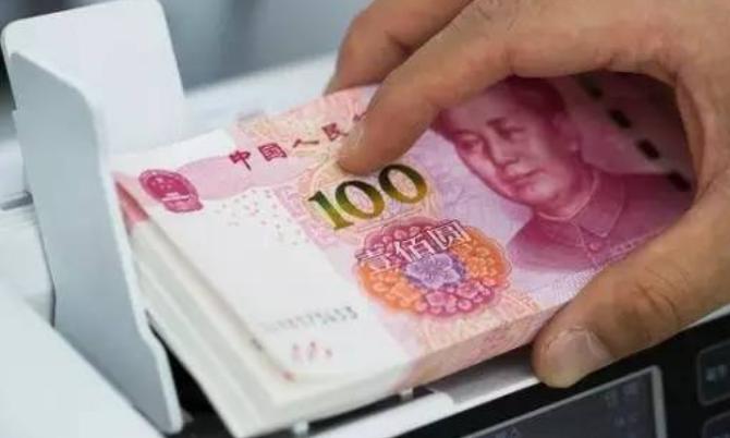 人民币上的“错别字”，小学生都能看出来，为啥不改正？