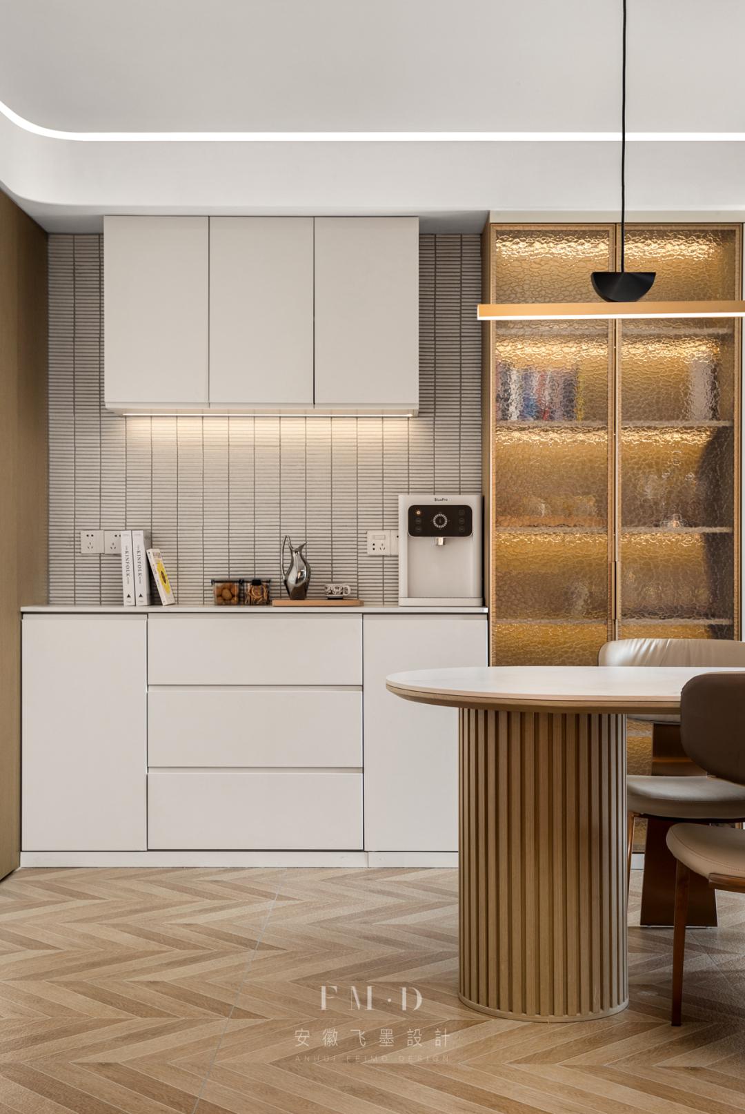 超未来现代风别墅一家人住,顶级豪宅现代风