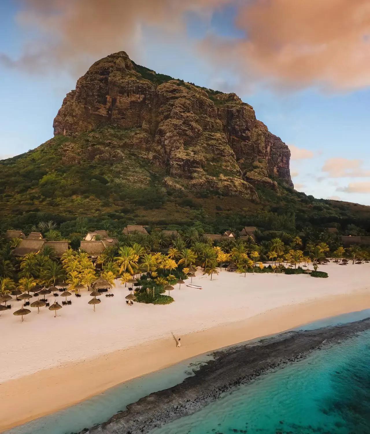 非洲毛里求斯是非洲最富裕的国家,华人云集,还对中国人免签