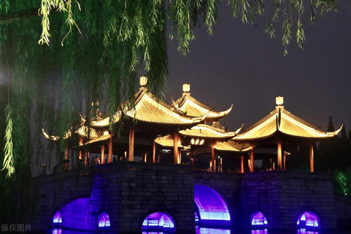 瘦西湖旅游现状,瘦西湖重新开放夜游