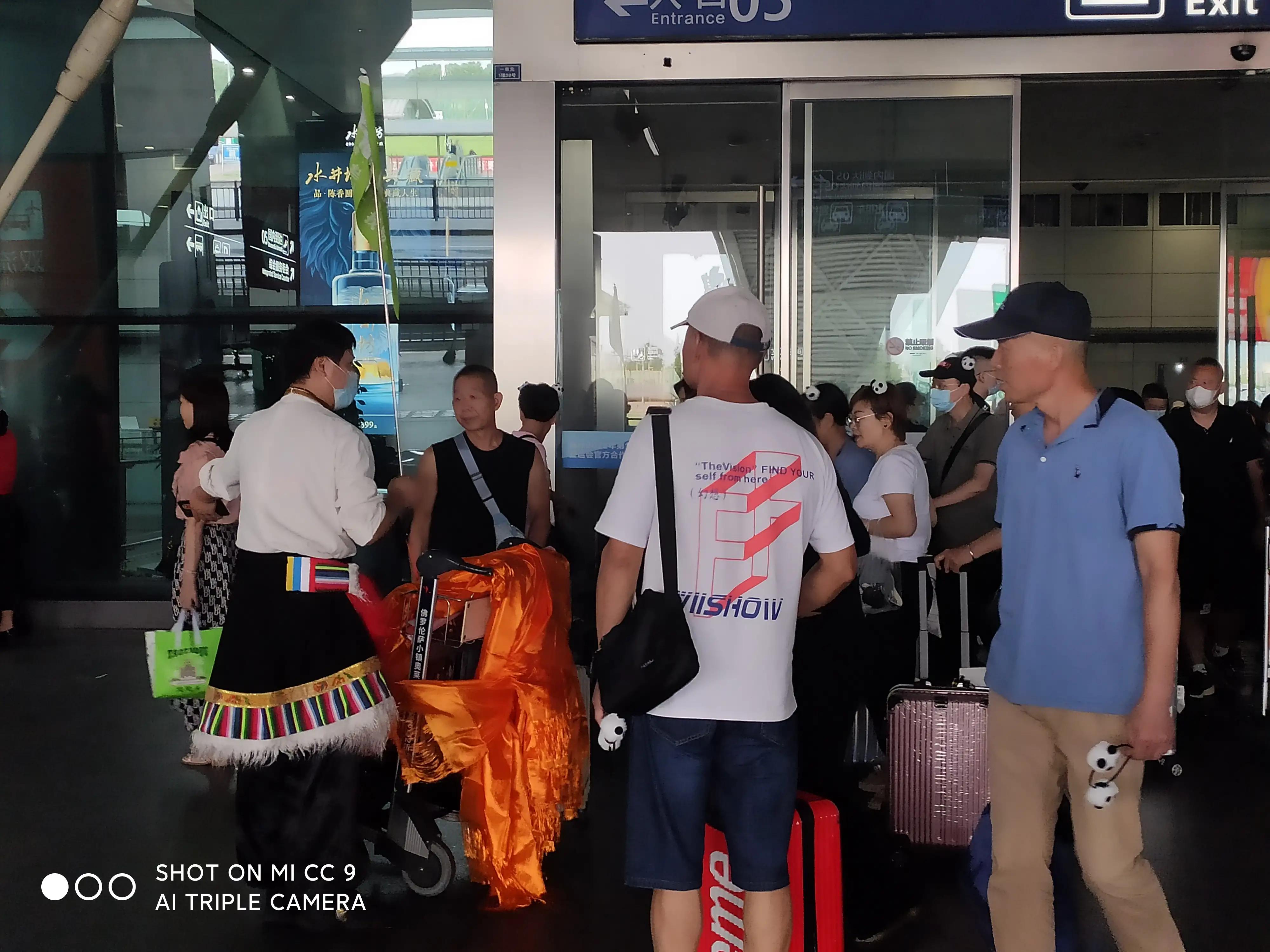 逛逛成都双流机场,成都双流机场黄金周