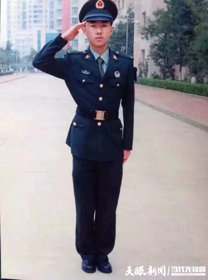 八一建军节退伍军人的感言,八一建军节参战退役老兵感言