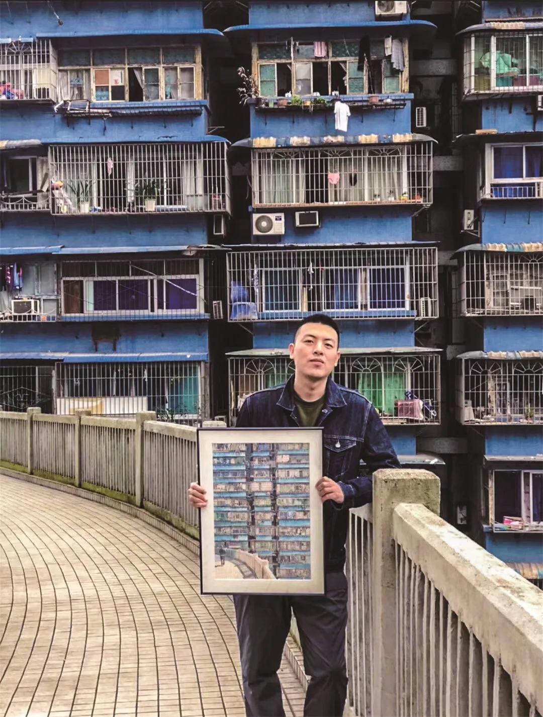 马克笔手绘风景重庆,东北一小伙手绘魔性地图