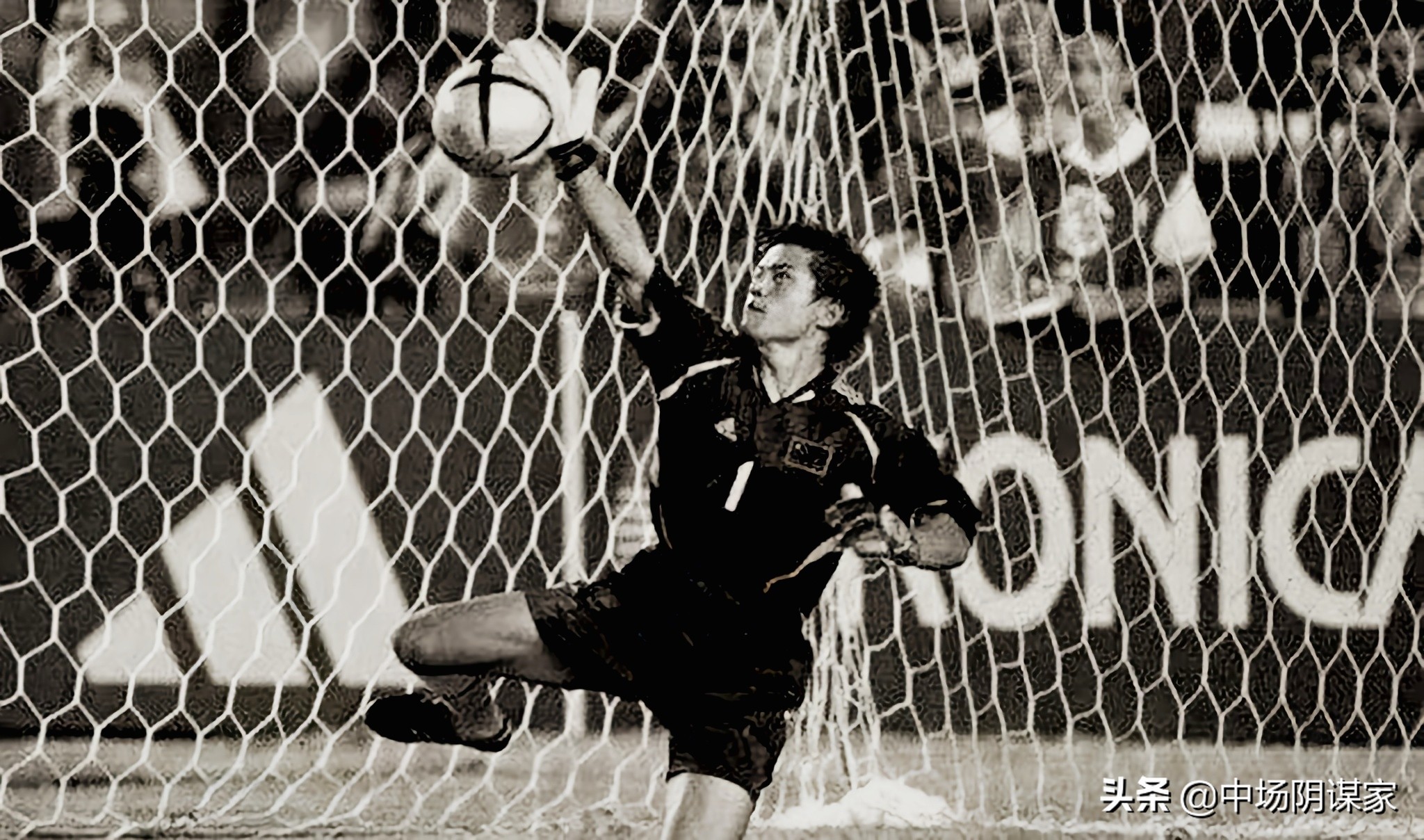 刘云飞为什么最后沉沦了,中国足球门将刘云飞