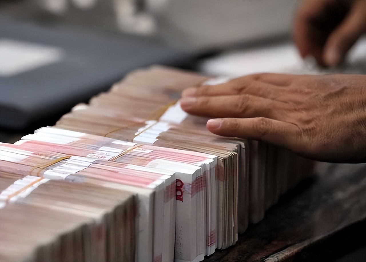 日本人评论中国人为什么那么有钱,日本网民评论中国月收入