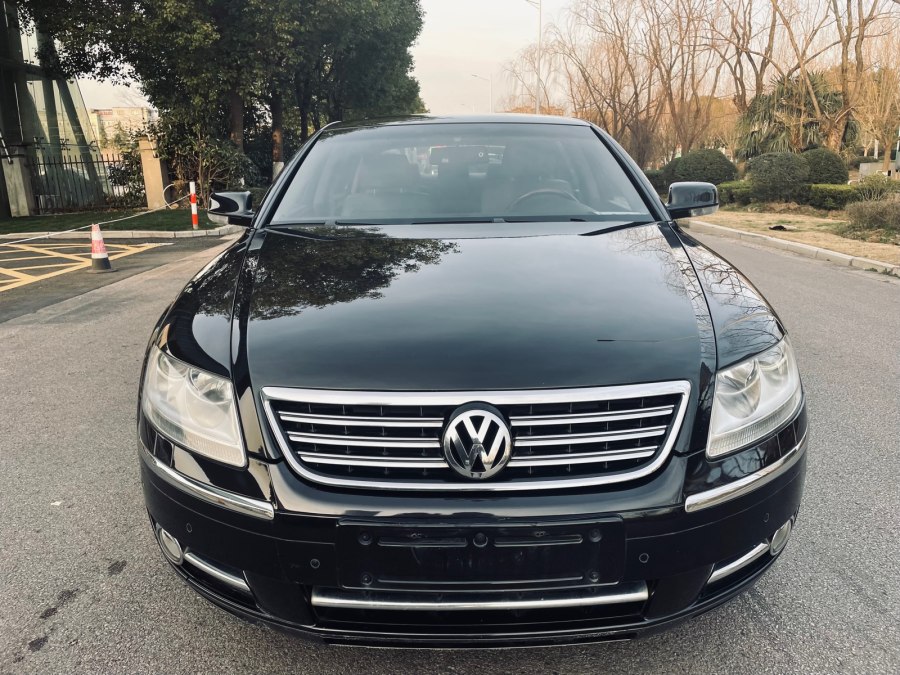 大众辉腾1.8t全款多少钱落地,几万的大众辉腾