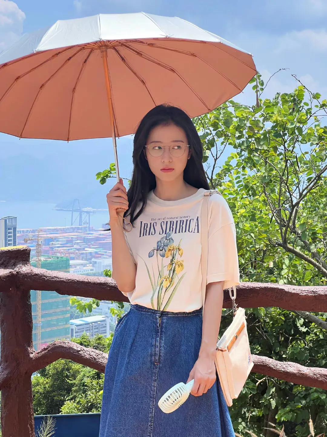 周雨彤杨紫吴倩哭戏,徐艺珍周雨彤