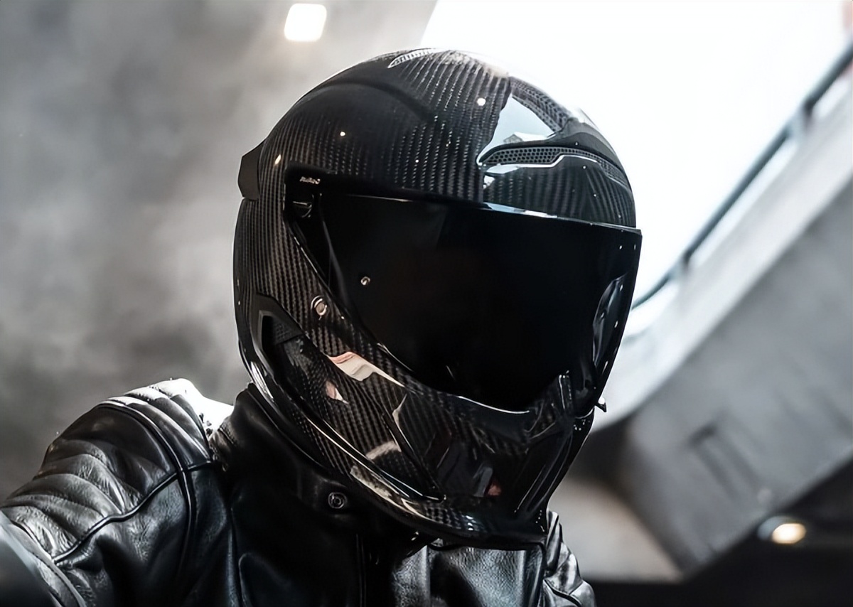 gsb头盔发布会,gsb哪款头盔值得推荐