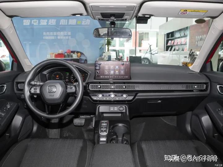 适合女孩子开的20万左右的车,丰田哪款车适合女孩子开