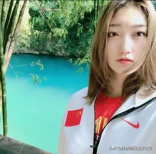 李梦是不是现役女篮第一人,李梦当年19岁比赛