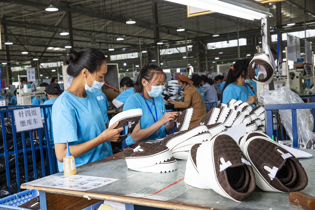 「建州七十」乐美携手共谱乡村振兴曲家乡巨变美姑人有了新盼头