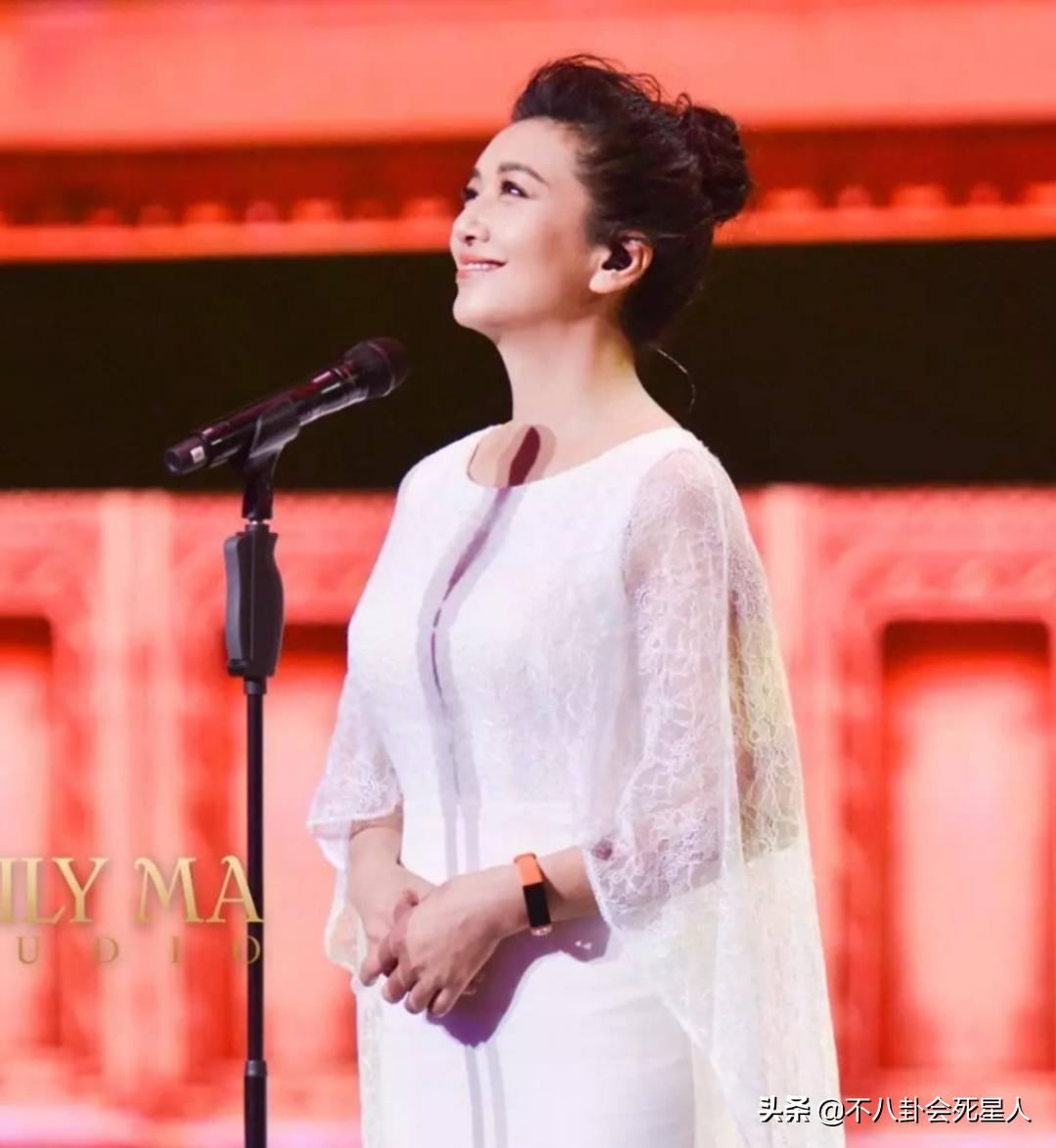 纸片人梨形身材,纸片人珠圆玉润