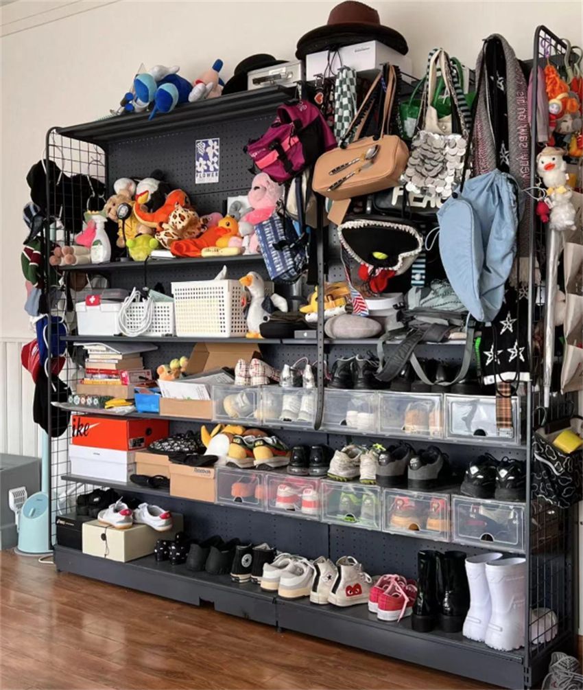 最新卧室衣柜设计不用板,现在最流行实用的衣柜内部设计