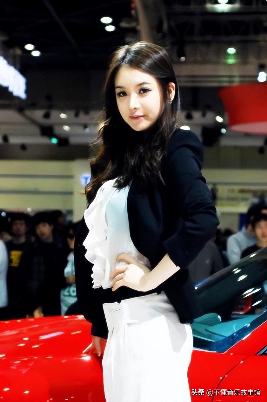 高清韩国最美十大车模,韩国美女车模柳多妍甜美高颜值