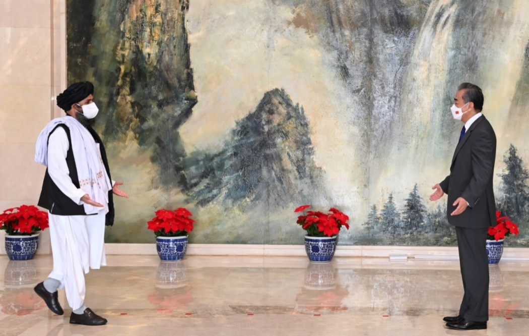 斯里兰卡的危机要如何解决,斯里兰卡现在走出危机了吗