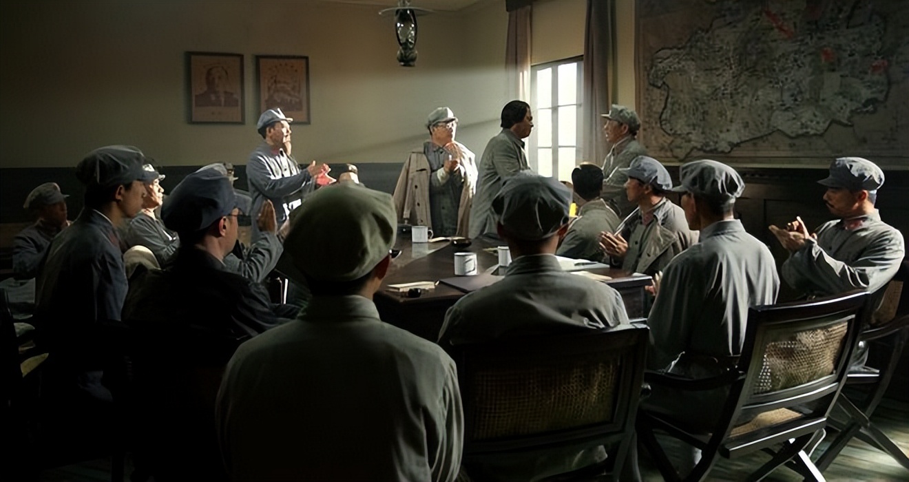 遵义会议时讽刺毛主席不会打仗的凯丰,他最终的人生结局如何?