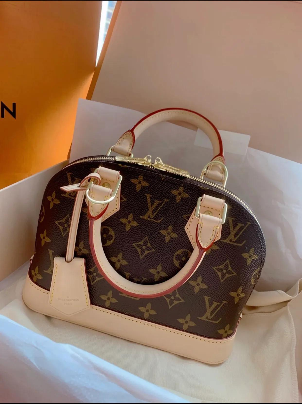 人生中的第一个lv包包要卖吗,关于人生第一次买lv包包的感悟