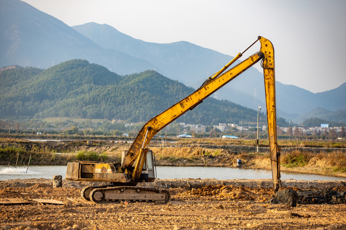 矿山挖机买什么牌子好,二手60型挖掘机什么牌子好