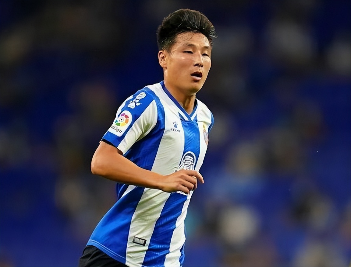 武磊回归后谈足球差距,武磊谈留洋感受日韩