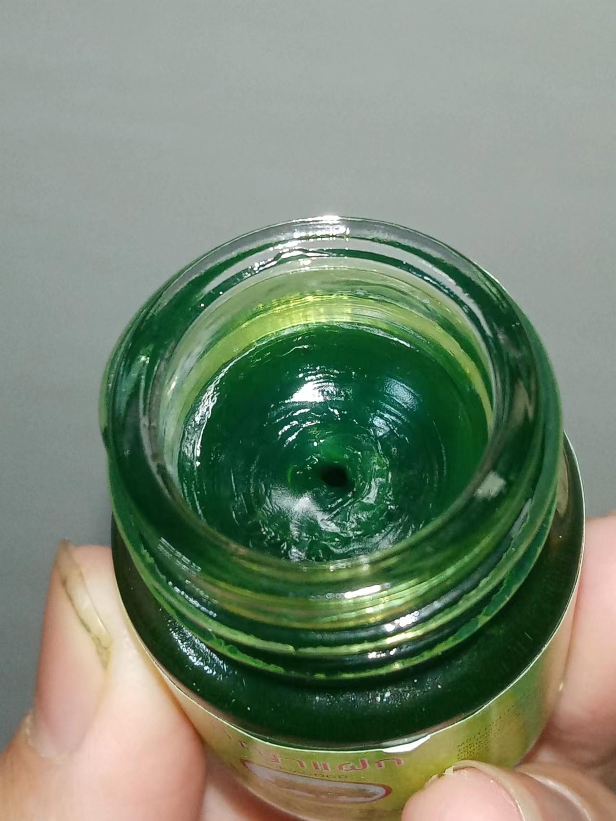 过期的泰国青草膏可以用吗,青草膏化了怎么办