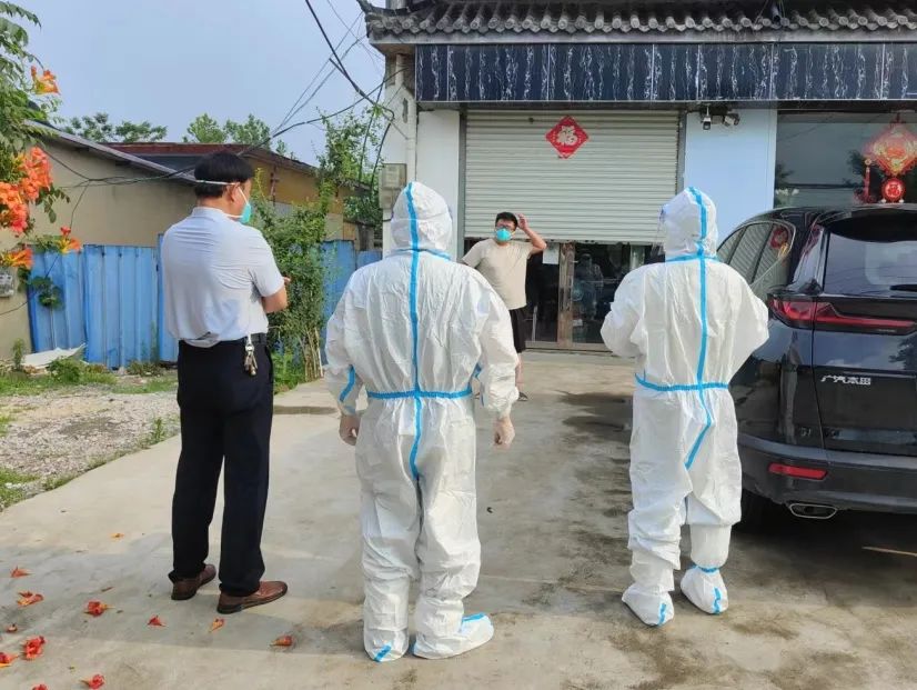抗击疫情忙碌的流调人员,奔赴疫情前线的人