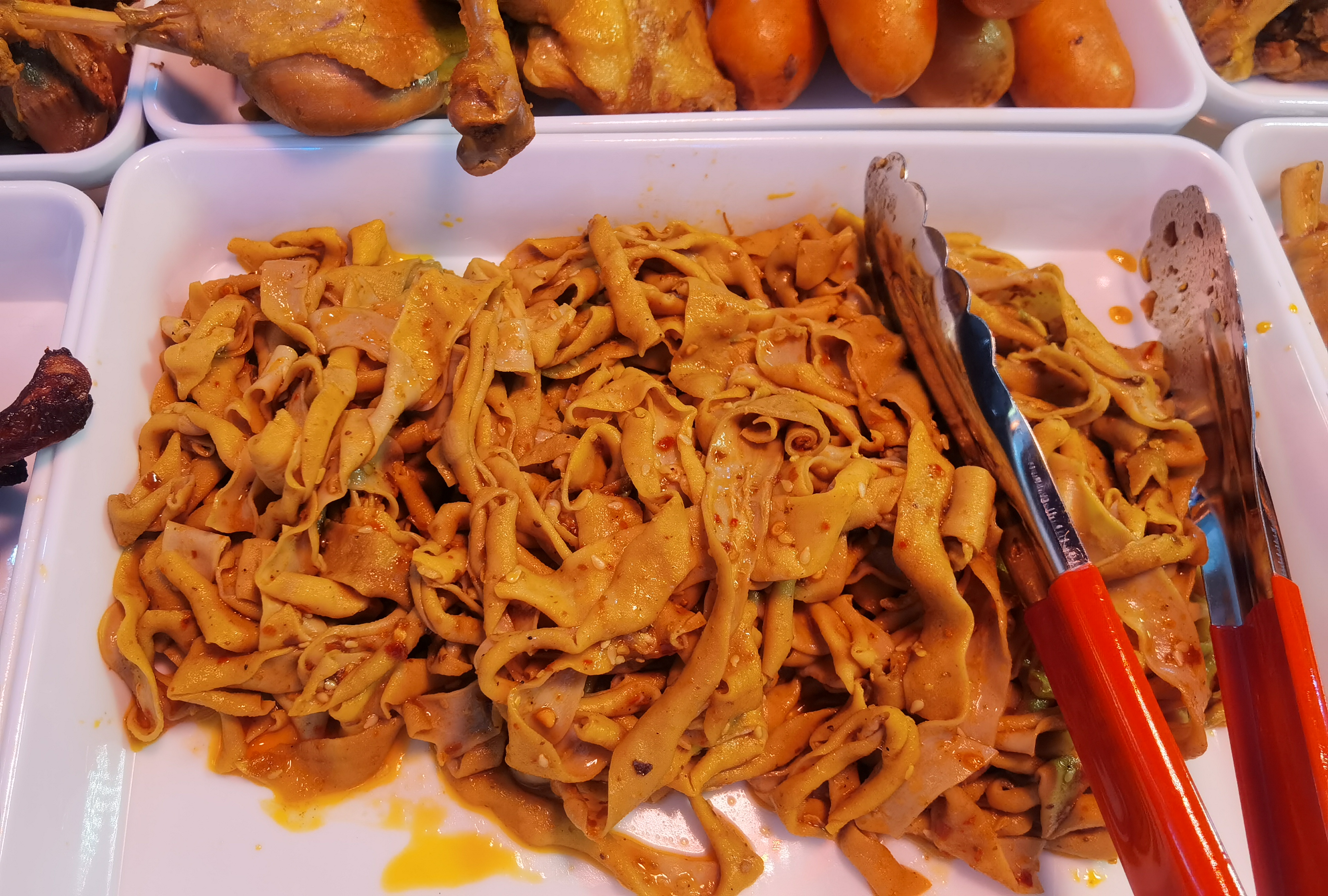 卤菜摆地摊经验真实记录,卤菜摆摊的技巧和思路