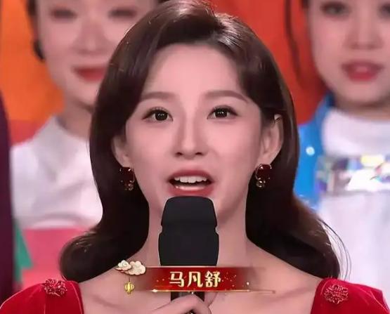 马凡舒和网红合影,被马凡舒拒绝的网红