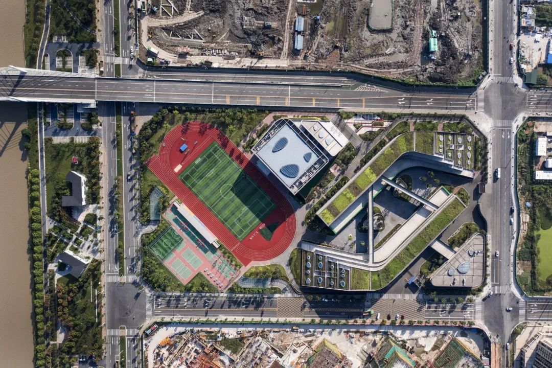 小学生建筑创新设计,有特色中小学建筑设计