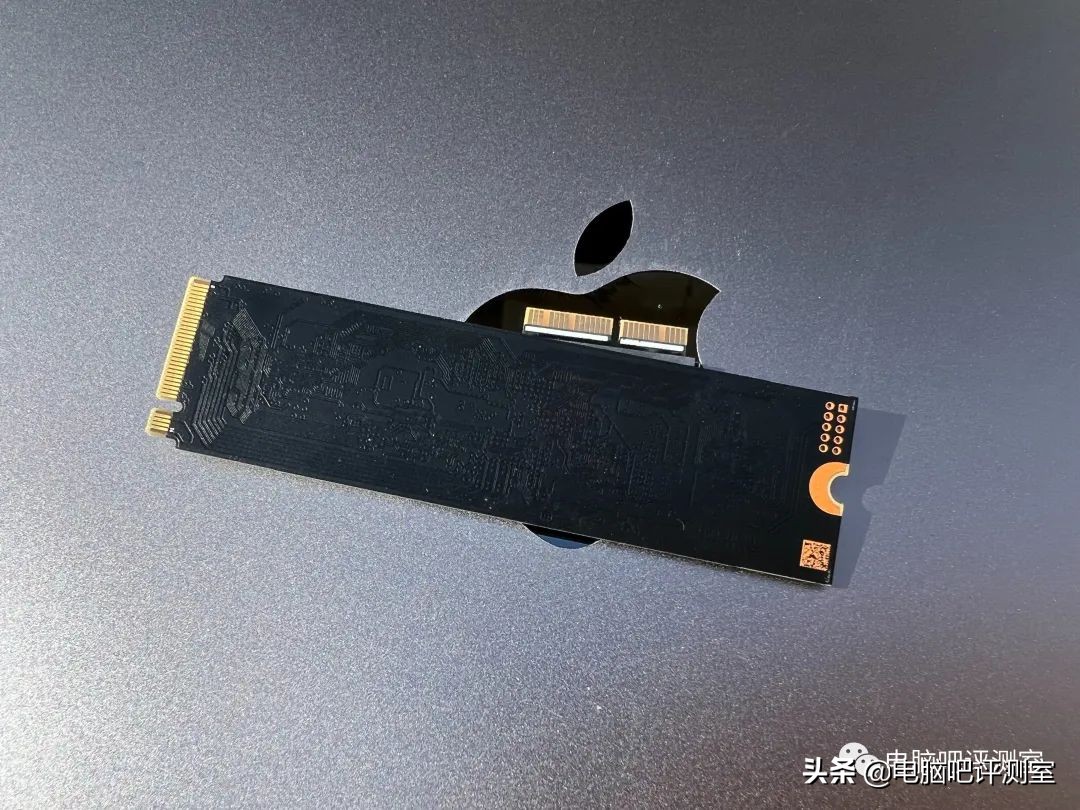 海力士bc711512g固态硬盘寿命,海力士pc711和金百达kp200plus