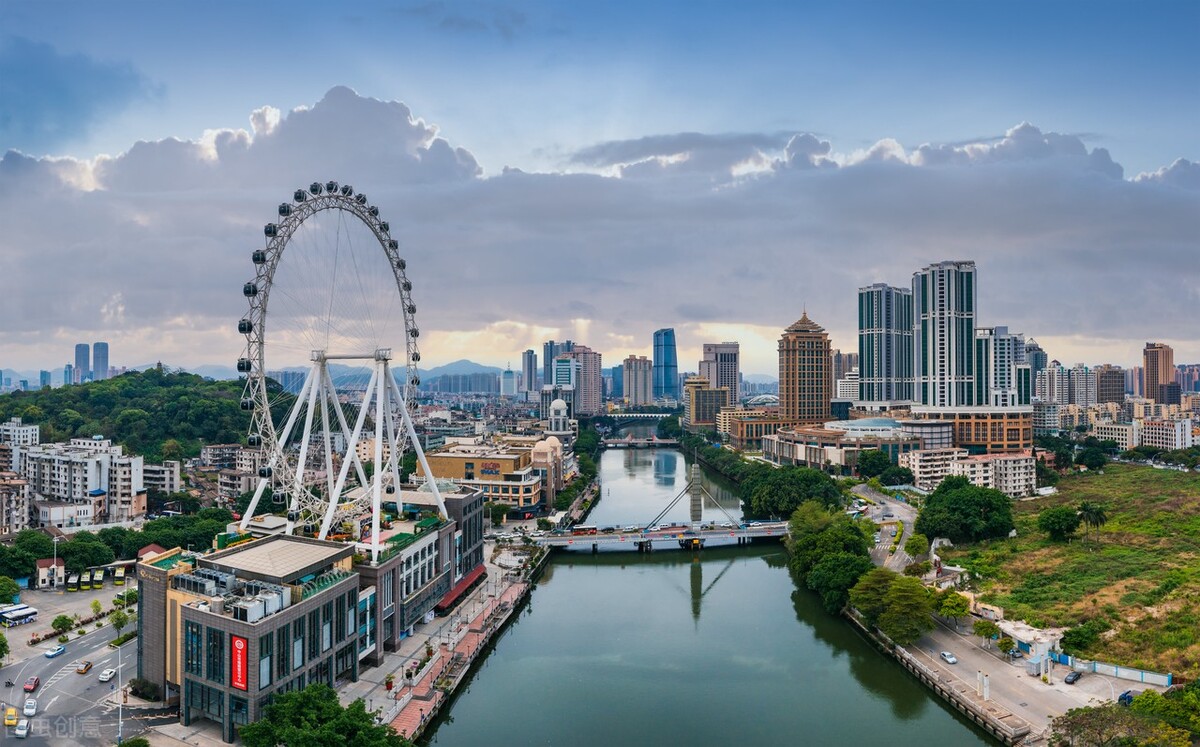 浅谈教师待遇福建厦门,浅谈教师待遇广东广州市