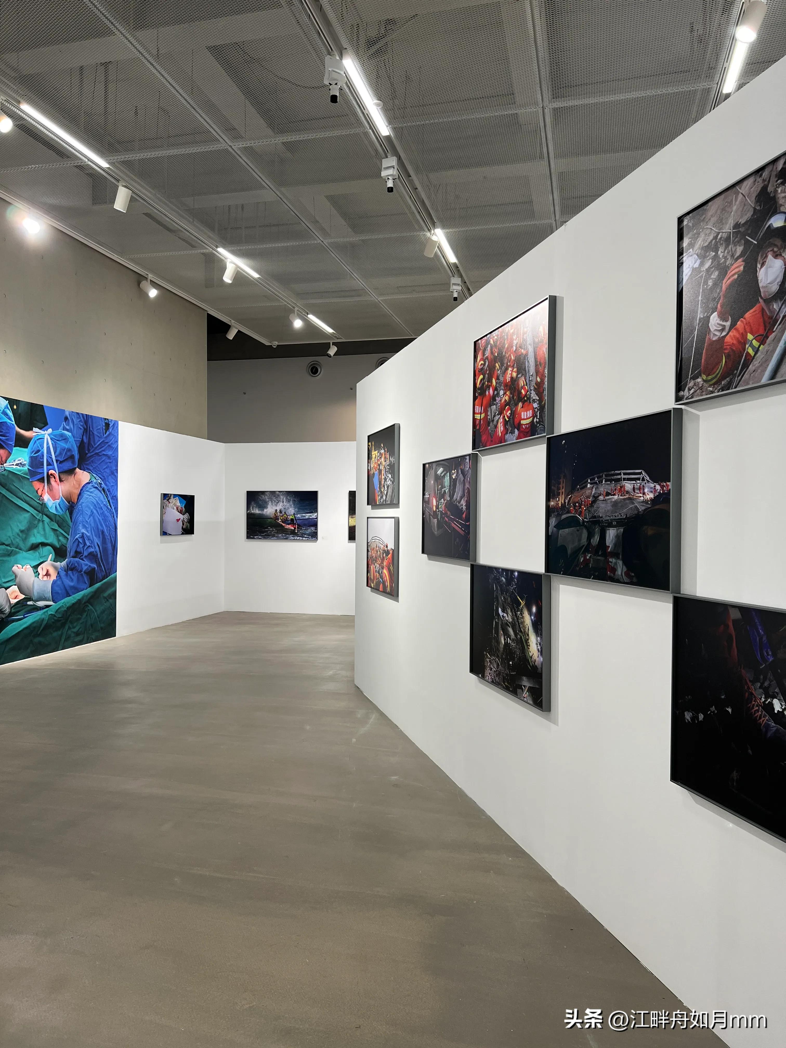 计划没有变化快，我妈突然腰腿疼、头晕不能翻身，29号中午住院了