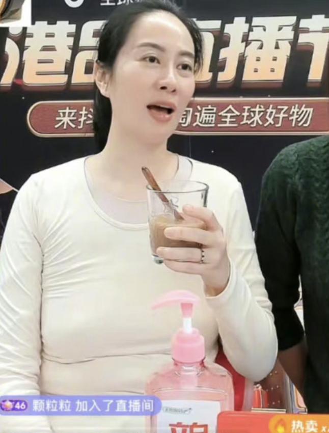 女明星疯魔笑声,被逼疯的七大女明星